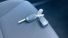 Hyundai i20 1.0T GDi 48V MHD SE Connect 5dr DCT Petrol Hatchback